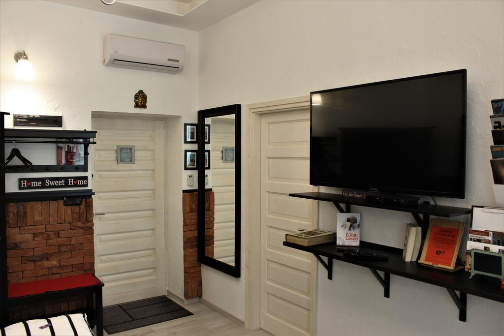 Belvarosi Apartmanszallo - Kiskunfelegyhaza Exterior photo